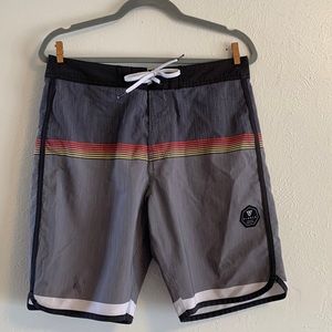 Vissla Boardshorts / Size: 30